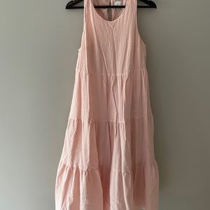 Light Pink Flowing Dress size XS Runs large